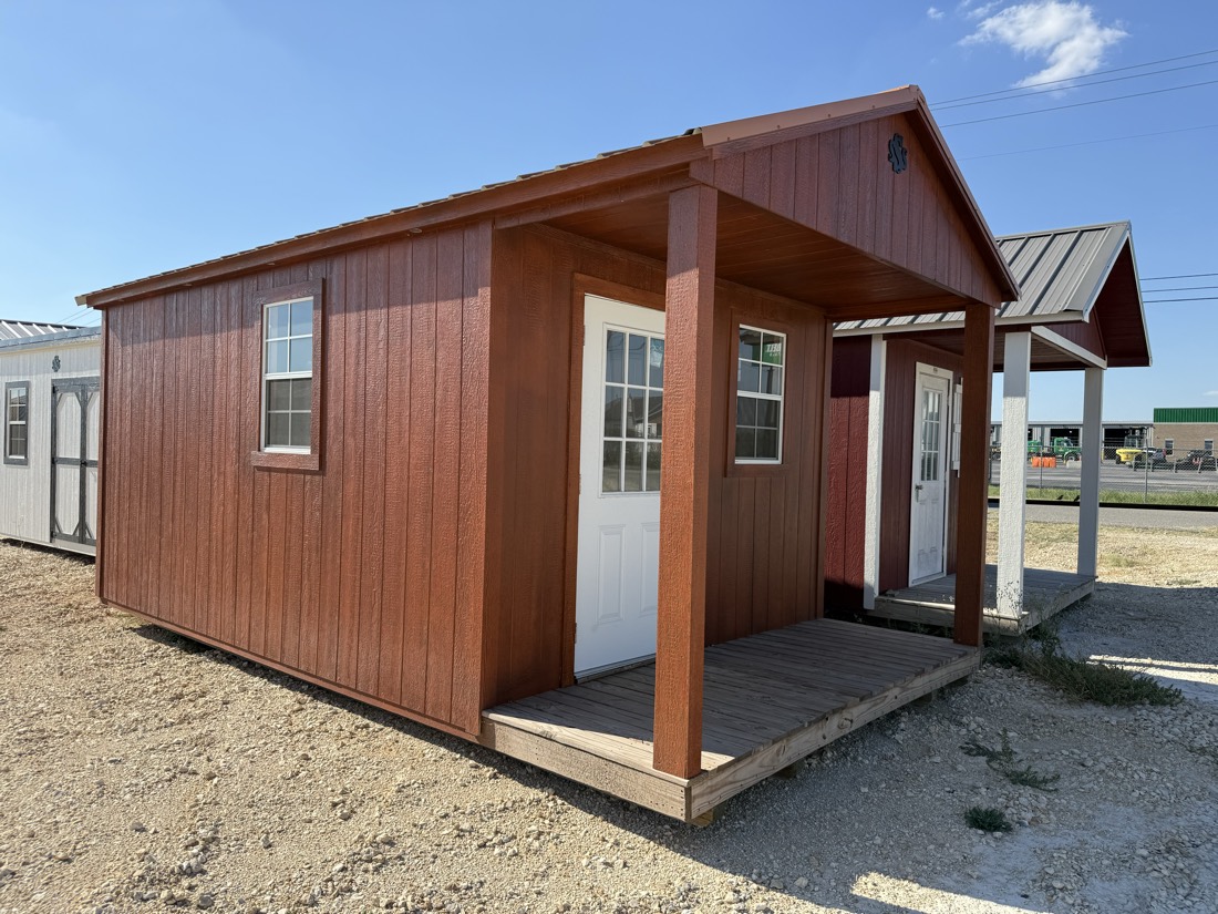 Cedar porch cabin you can customize in the 3D builder